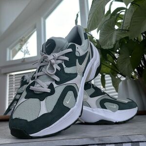 Nike AL8 Vintage  Green/White Sneaker